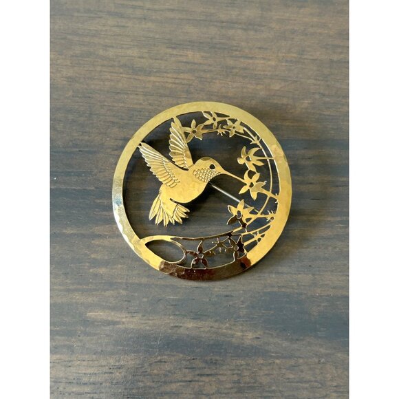 Wild Bryde Gold Tone Hummingbird Brooch Pin - Picture 1 of 5